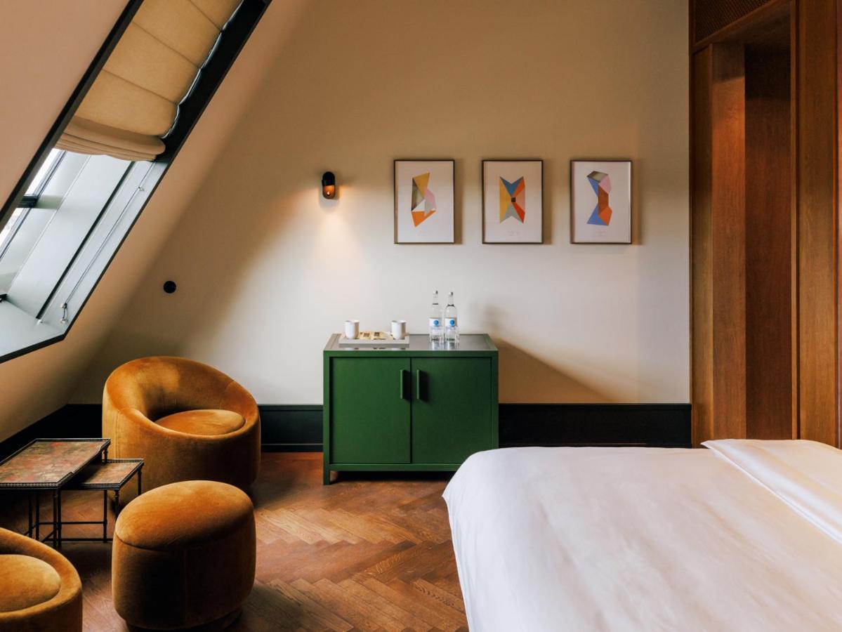 Boutique Hotel Chateau Royal Berlin Eksteriør bilde A room at the hotel
