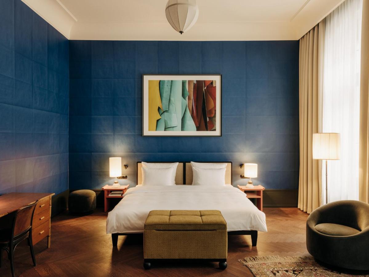 Boutique Hotel Chateau Royal Berlin Eksteriør bilde A bedroom at the hotel