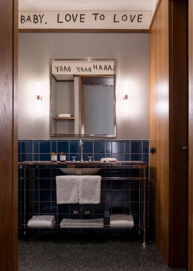 Boutique Hotel Chateau Royal Berlin Eksteriør bilde Bathroom