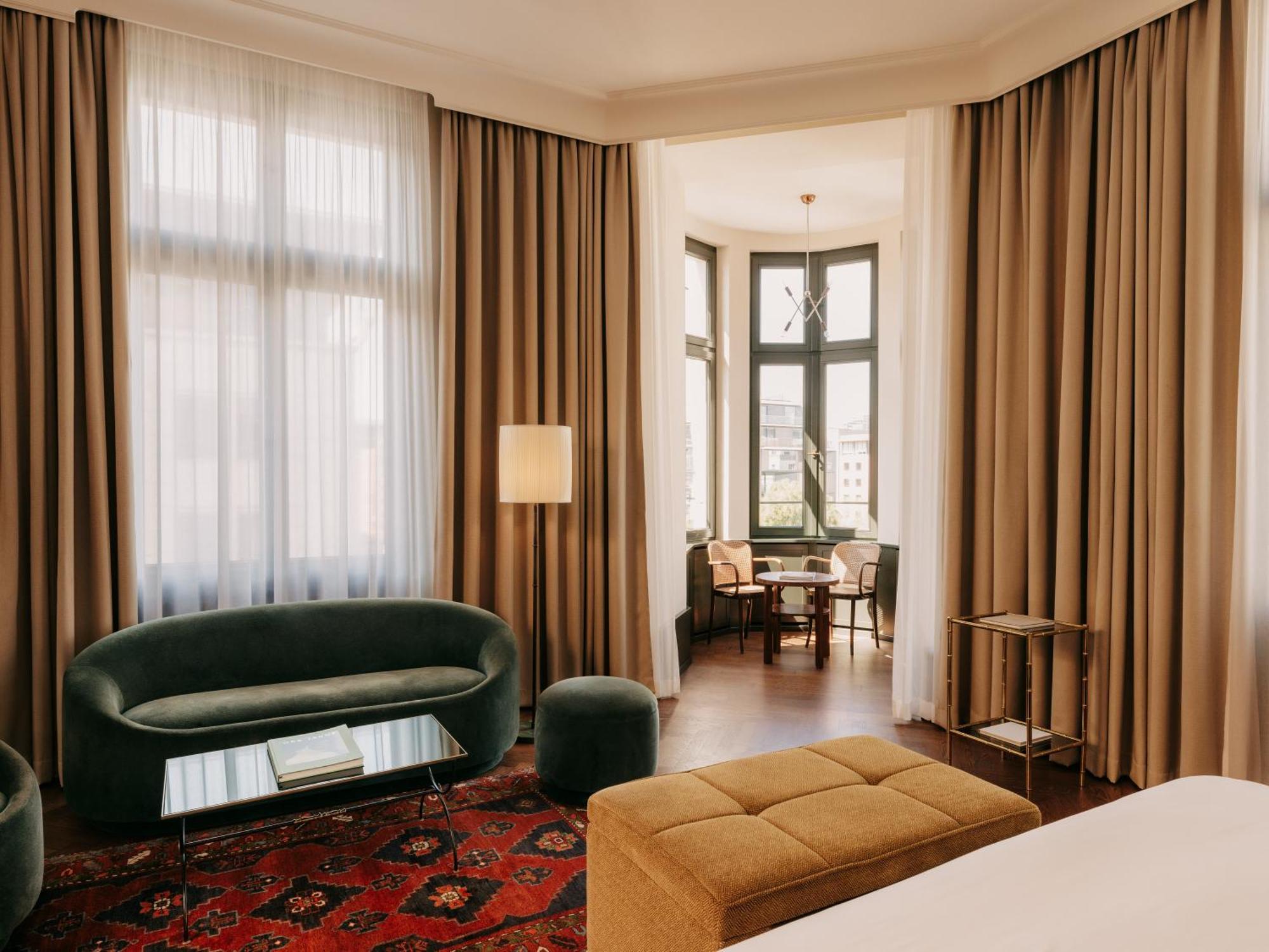 Boutique Hotel Chateau Royal Berlin Eksteriør bilde A suite at the Hotel Axelmannstein