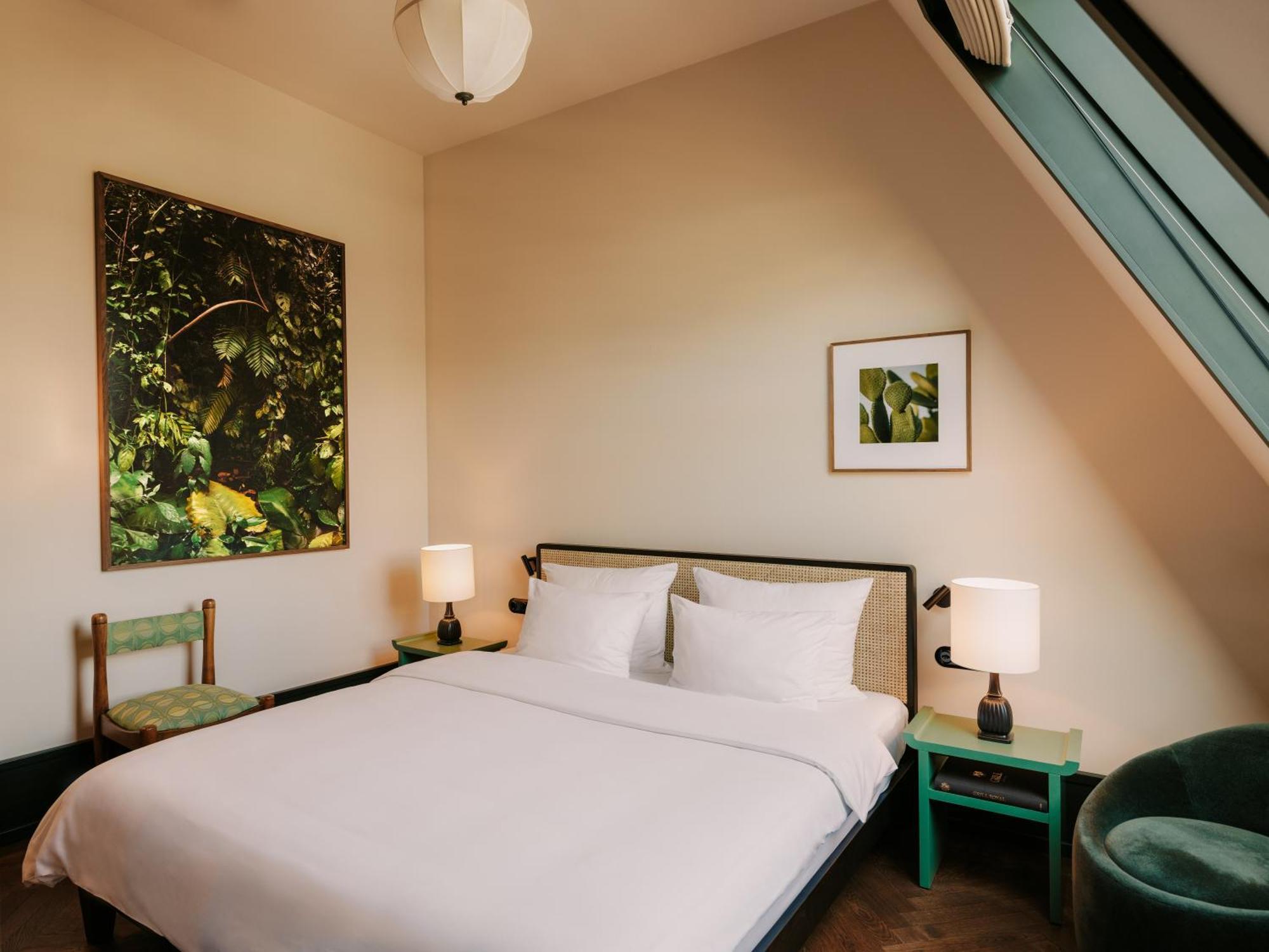 Boutique Hotel Chateau Royal Berlin Eksteriør bilde A bedroom at the Standard East Village